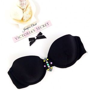 Victoria’s Secret bikini top